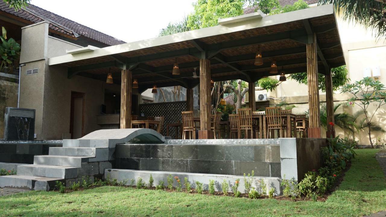 The Inn Sunsethouse Сенгиги Екстериор снимка